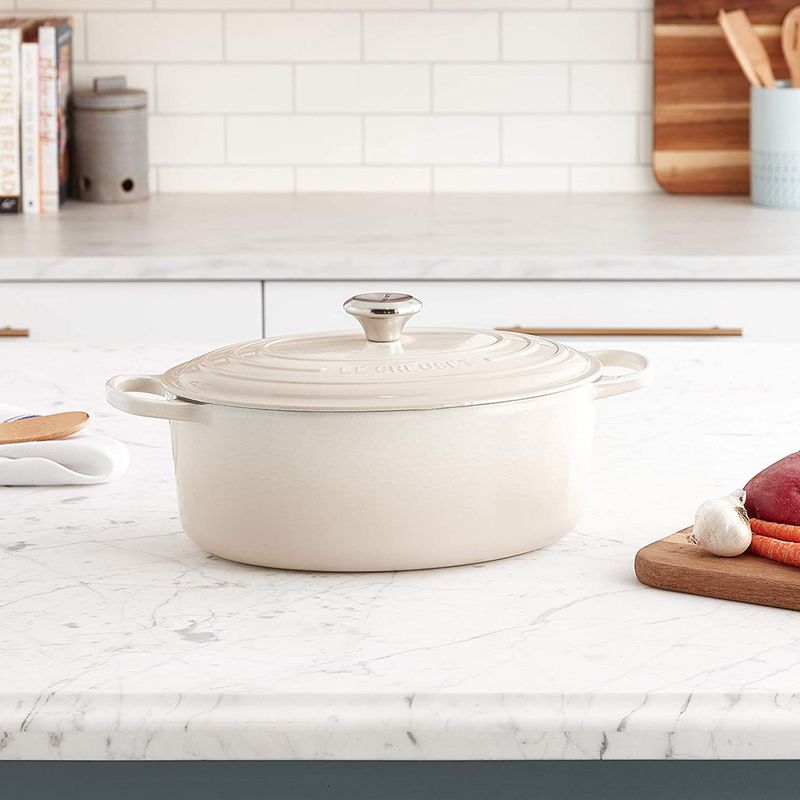 Panela-Oval-Signature-6.2L-31Cm-Branca-Le-Creuset-211783101-x02